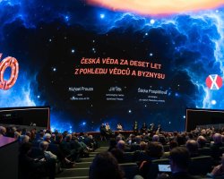 oslava v Planetariu